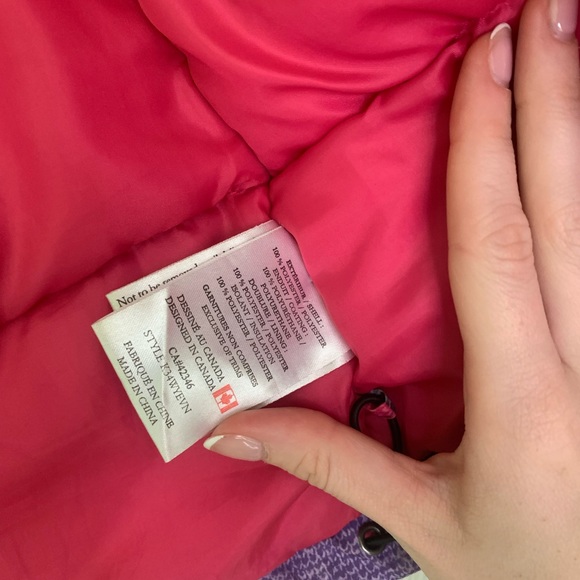 Girls 12 YO winter coat - Picture 6 of 7